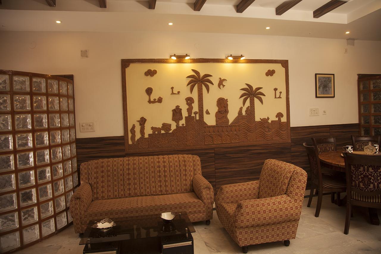 Om Sai Villa Guesthouse Calcutta Eksteriør billede